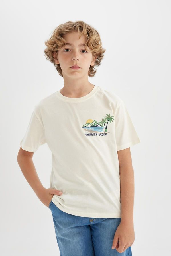 DEFACTO DEFACTO Boy's Crew Neck Embroidered Short Sleeve T-shirt