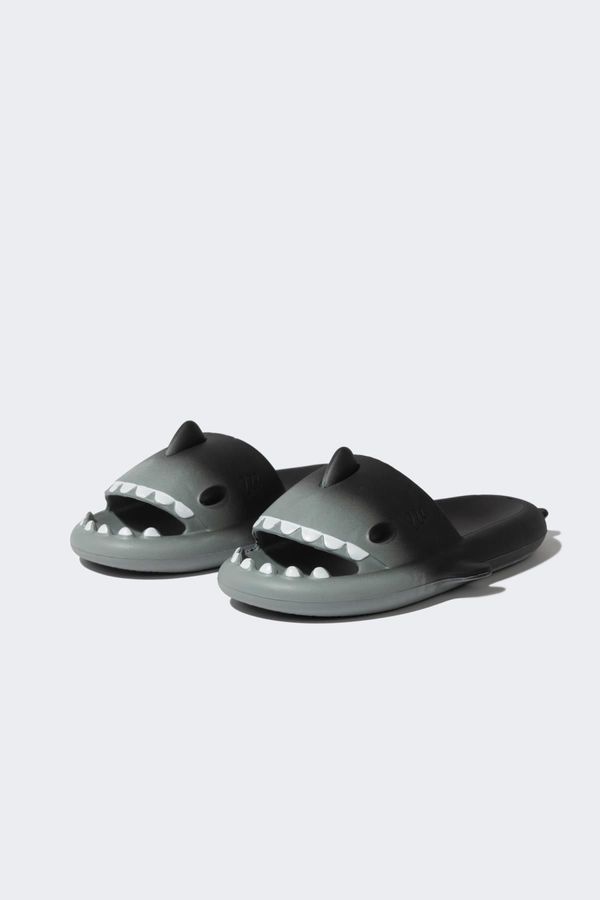 DEFACTO DEFACTO Boy's High Sole Shark Eva Slippers