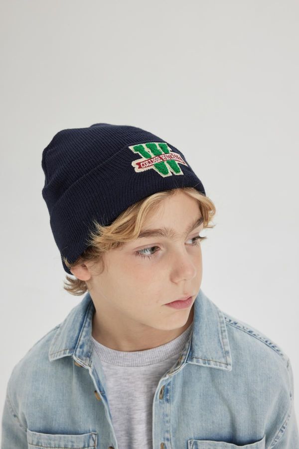 DEFACTO DEFACTO Boy's Knitwear Beanie with Woven Label