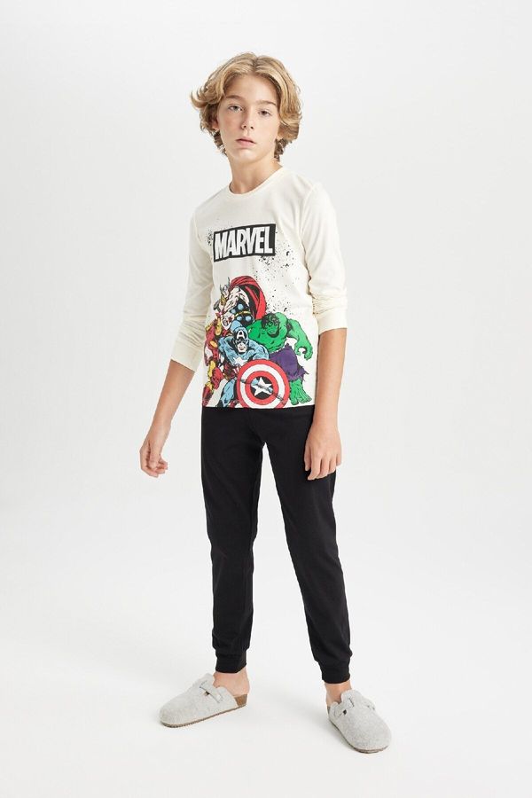 DEFACTO DEFACTO Boy's Marvel Comics Long Sleeve Pajama Set