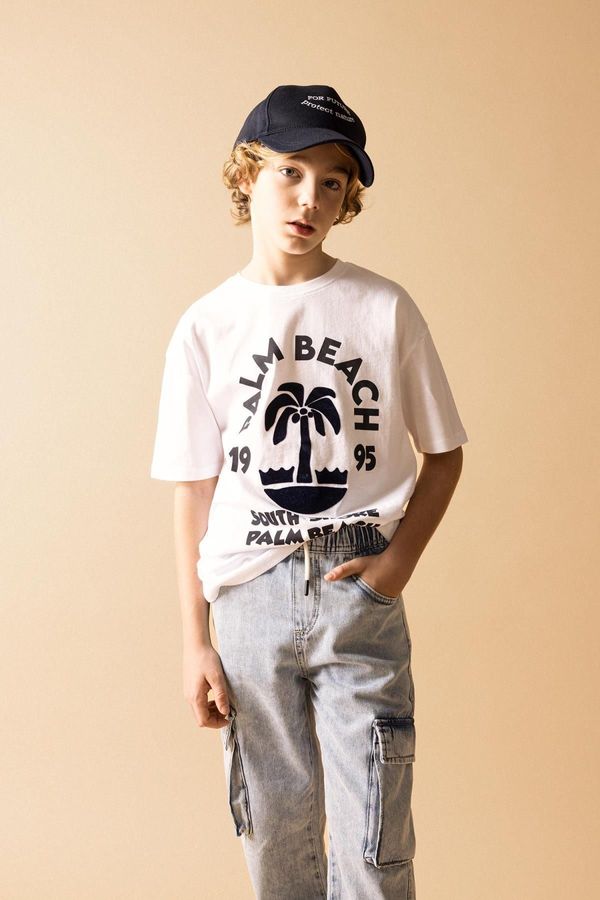 DEFACTO DEFACTO Boys Oversize Fit Crew Neck Printed Short Sleeve T-Shirt