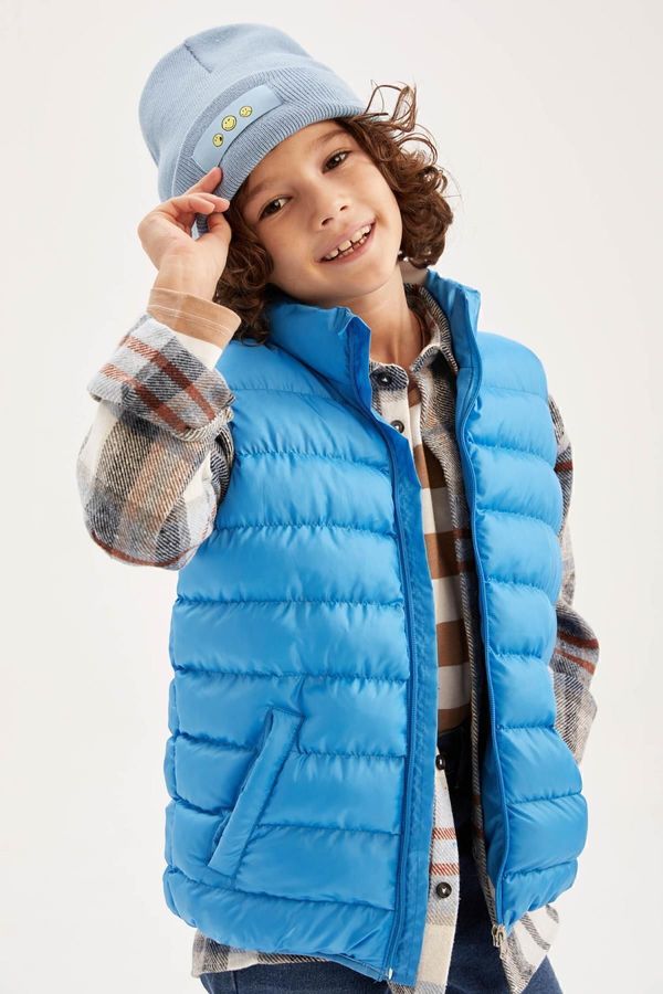 DEFACTO DEFACTO Boy's Water Repellent Stand-up Collar Puffer Vest