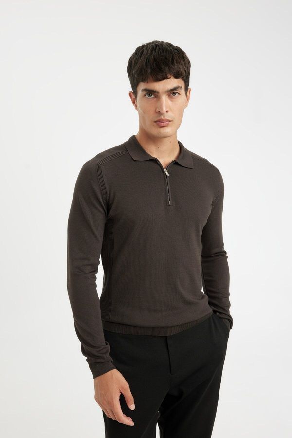 DEFACTO DEFACTO Brown Standard Fit Regular Cut Half Zipper Stand Collar Knitwear Sweater