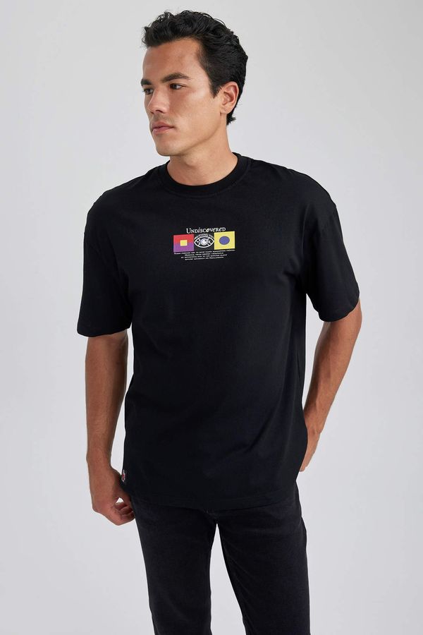 DEFACTO DEFACTO Comfort Fit Crew Neck Printed T-Shirt