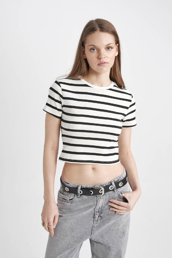 DEFACTO DEFACTO Cool Fitted Patterned Striped Short Sleeve T-Shirt