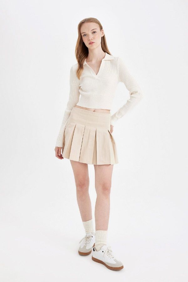 DEFACTO DEFACTO Cool Pleated Normal Waist Basic Plain Gabardine Mini Skirt