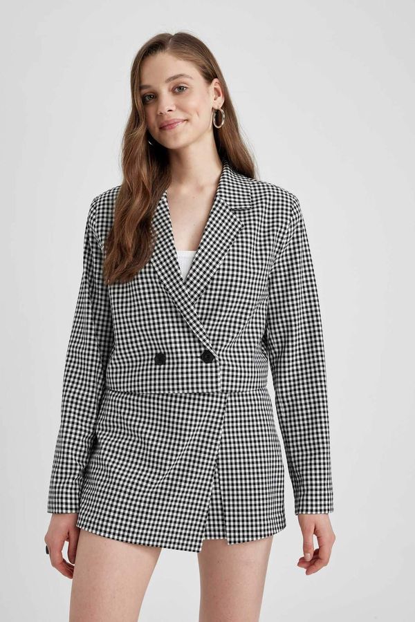 DEFACTO DEFACTO Coool Oversize Fit Square Patterned Buttoned Crop Blazer