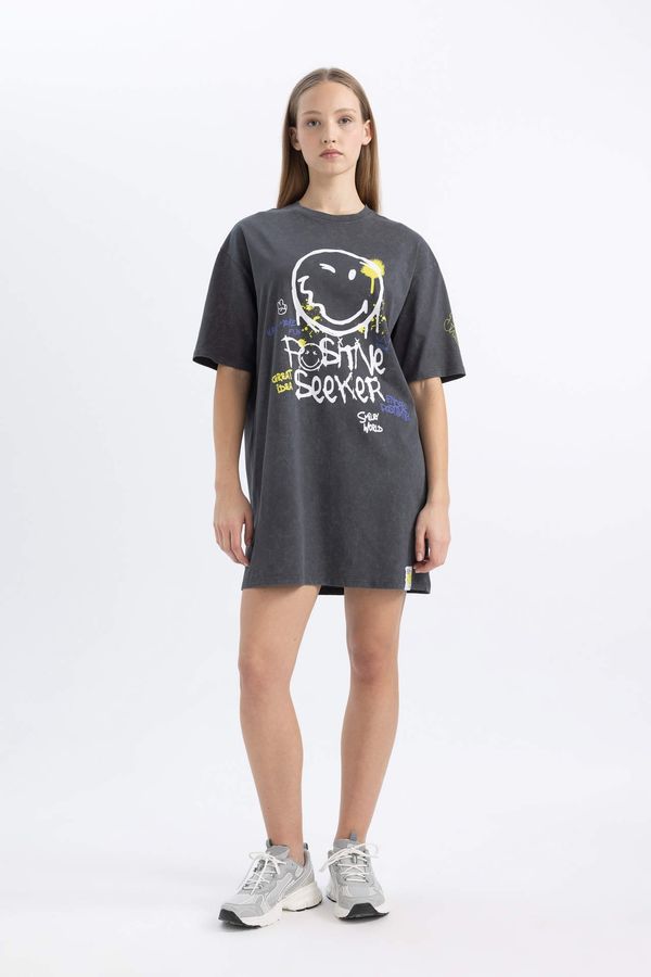 DEFACTO DEFACTO Crew Neck Smiley Licence Mini Short Sleeve Knitted Dress