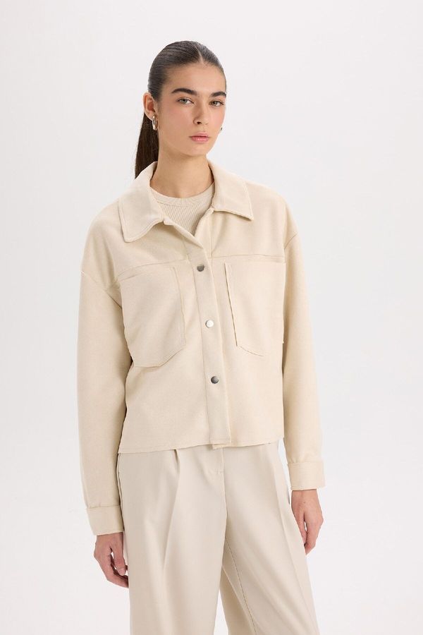 DEFACTO DEFACTO Crop Shirt Collar Snap Pocket Suede Shirt Jacket