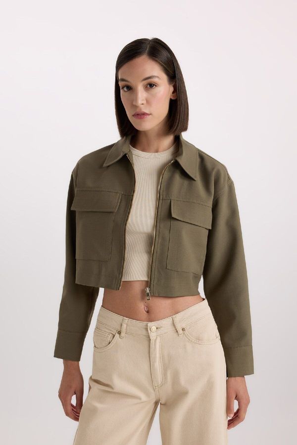 DEFACTO DEFACTO Crop Shirt Collar Zippered Double Pocket Gabardine Long Sleeve Shirt Jacket