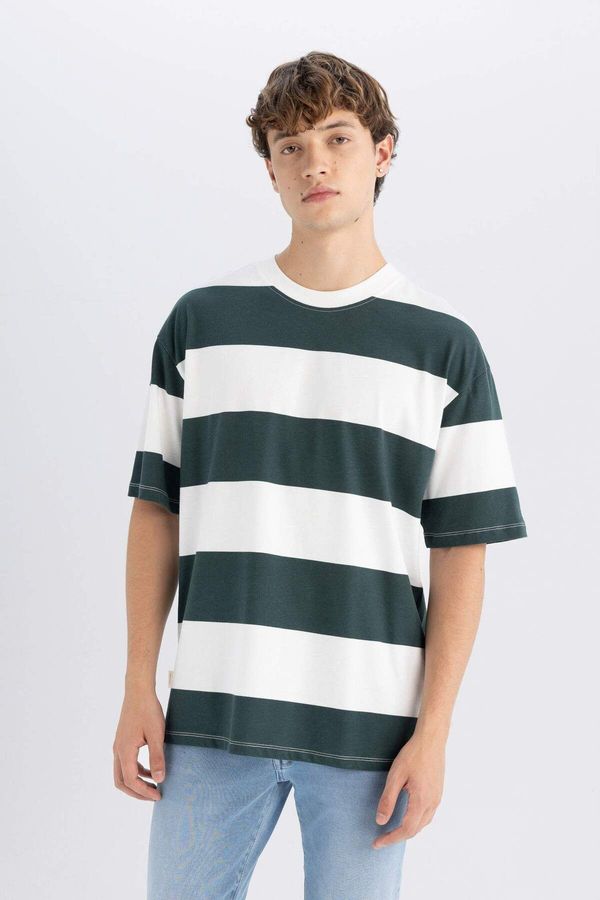 DEFACTO DEFACTO DFC - Boxy Fit Crew Neck Striped Short Sleeve T-Shirt