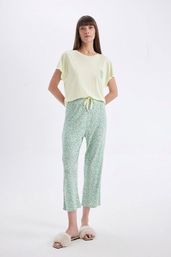 DEFACTO DEFACTO Fall in Love Regular Fit Short Sleeve Viscose Pajama Set