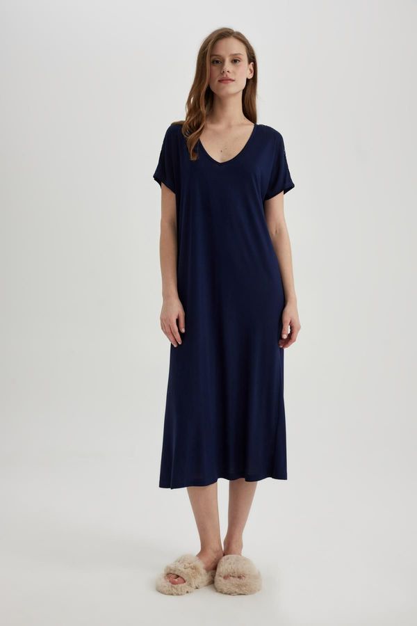 DEFACTO DEFACTO Fall in Love Regular Fit V Neck Viscose Nightgown