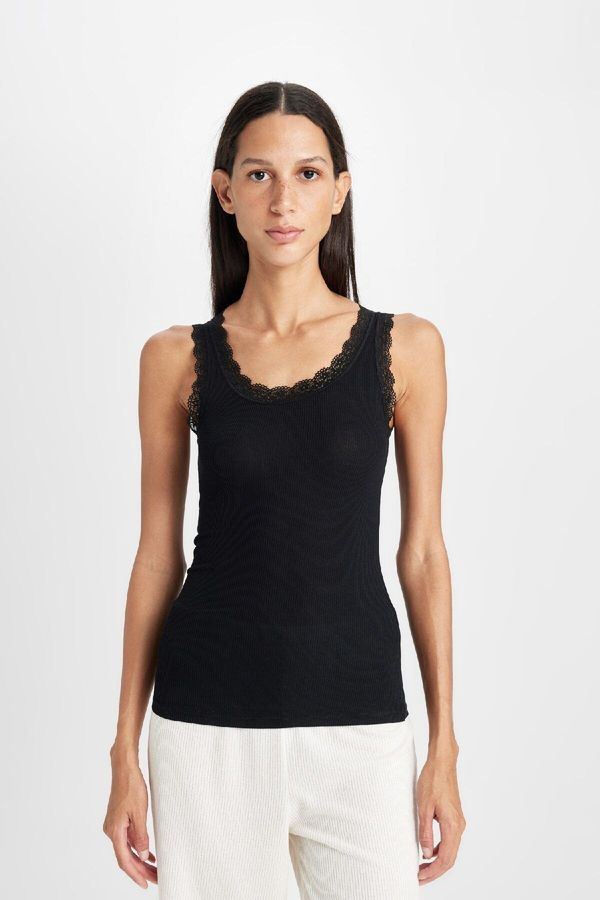 DEFACTO DEFACTO Fall In Love Round Neck Lace Detail Rib Tank Top