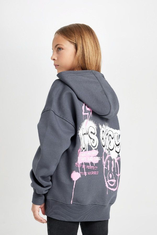 DEFACTO DEFACTO Girl Ecru Oversize Fit Wide Mold Back Printed Hooded Sweatshirt