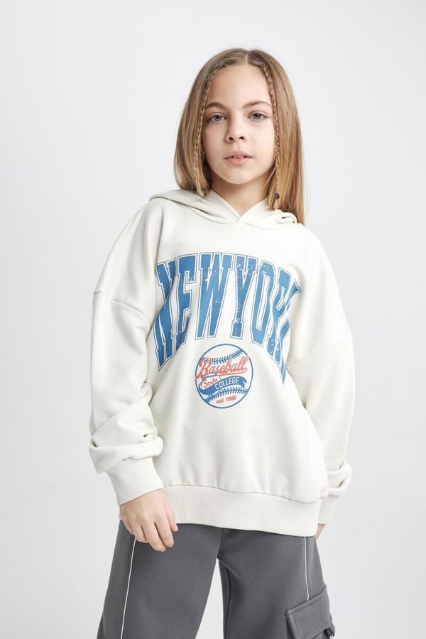 DEFACTO DEFACTO Girl&#39;s Oversize Fit Hooded Printed Sweatshirt