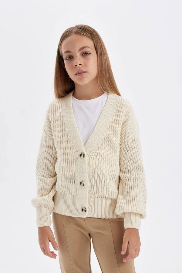 DEFACTO DEFACTO Girl's Knitwear Basic Plain Buttoned Ecru V Neck Cardigan A2298a824au