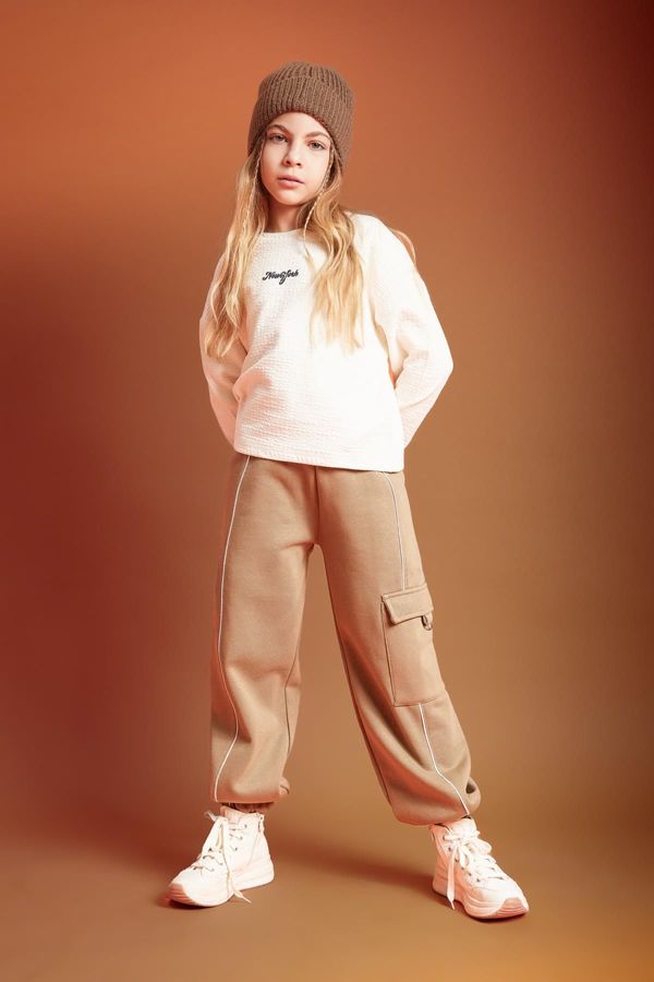 DEFACTO DEFACTO Girl's Loose Fit Thick Cargo Pocket Sweatpants