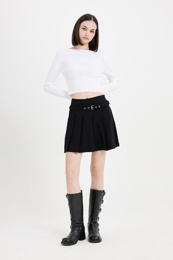 DEFACTO DEFACTO High Waist Basic Plain Belted Pleated Black Mini Skirt