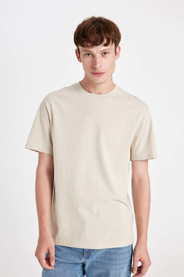 DEFACTO DEFACTO Men's Beige New Regular Fit Regular Cut Crew Neck Cotton Short Sleeve Basic T-Shirt