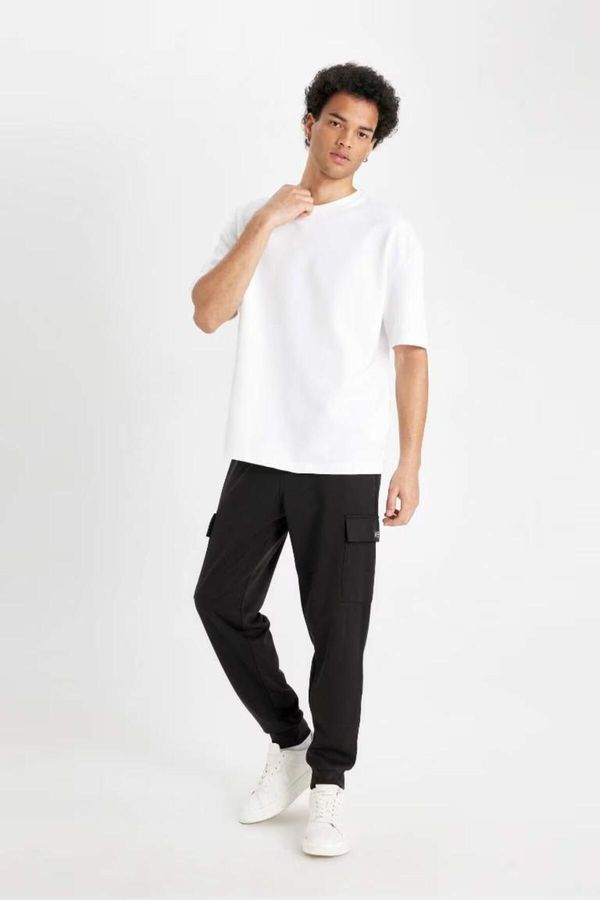 DEFACTO DEFACTO Men's Black Regular Fit Normal Cut Cargo Pocket Elastic Leg Sweatpants