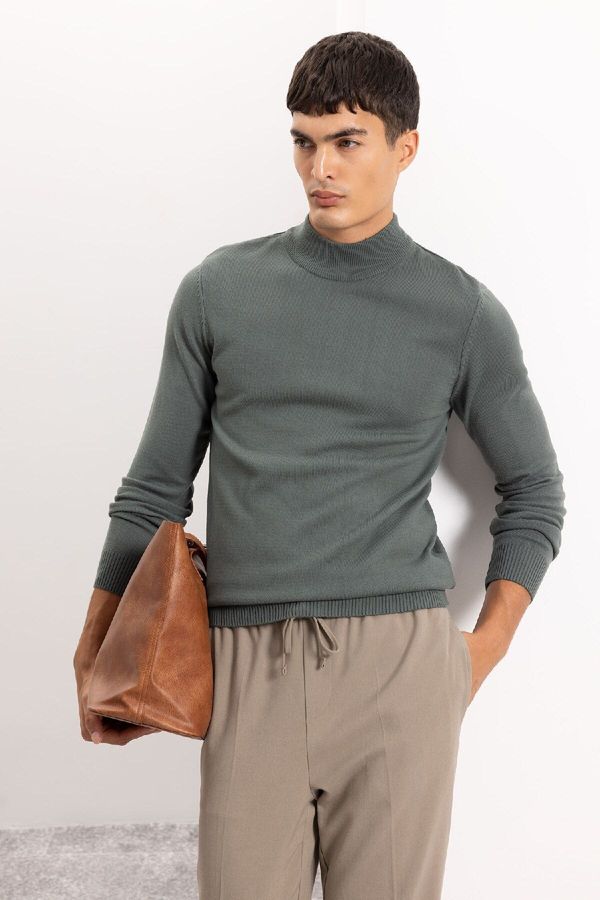 DEFACTO DEFACTO Men's Dark Khaki Slim Fit Slim Fit Half Turtleneck Knitwear Sweater