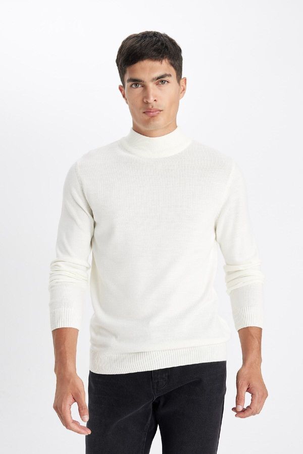 DEFACTO DEFACTO Men's Ecru Slim Fit Slim Cut Half Turtleneck Knitwear Sweater