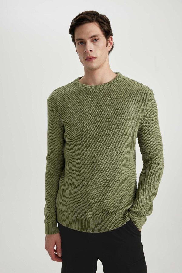 DEFACTO DEFACTO Men's Light Khaki Standard Fit Regular Cut Crew Neck Striped Knitwear Sweater