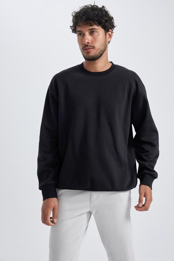 DEFACTO DEFACTO Oversize Fit Crew Neck Basic Sweatshirt