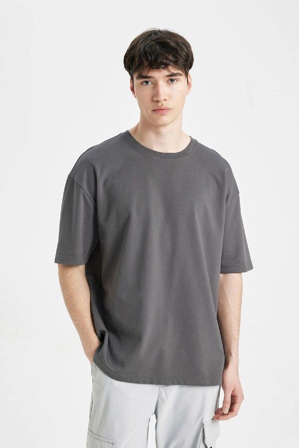 DEFACTO DEFACTO Oversize Fit Crew Neck Heavy Fabric Short Sleeve T-Shirt