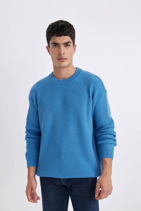 DEFACTO DEFACTO Oversize Fit Crew Neck Thessaloniki Fabric Sweater