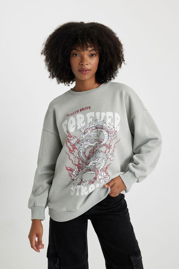 DEFACTO DEFACTO Oversize Fit Crew Neck Thick Washed Faded Effect Sweatshirt