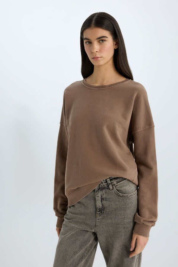 DEFACTO DEFACTO Oversize Wide Fit Crew Neck Basic Plain Sweatshirt