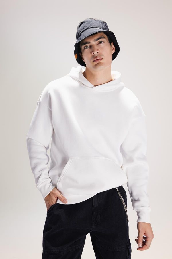 DEFACTO DEFACTO Oversize Wide Pattern Hooded Kangaroo Pocket Basic Plain Sweatshirt