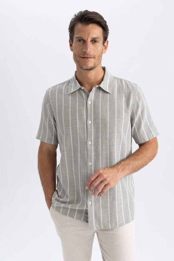 DEFACTO DEFACTO Regular Fit Polo Collar Short Sleeve Shirt