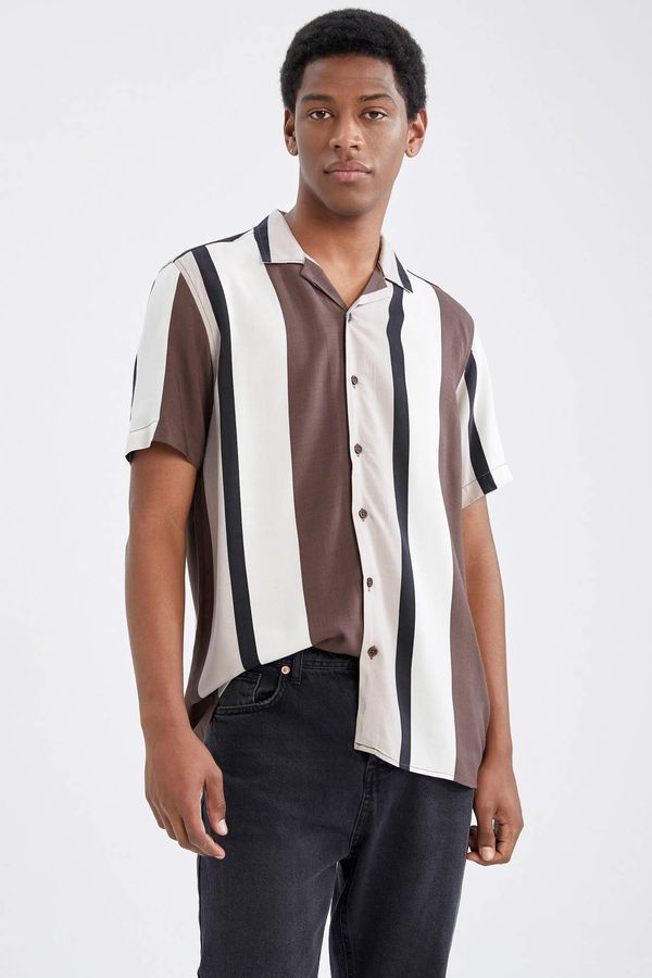 DEFACTO DEFACTO Regular Fit Printed Viscose Short Sleeve Shirt