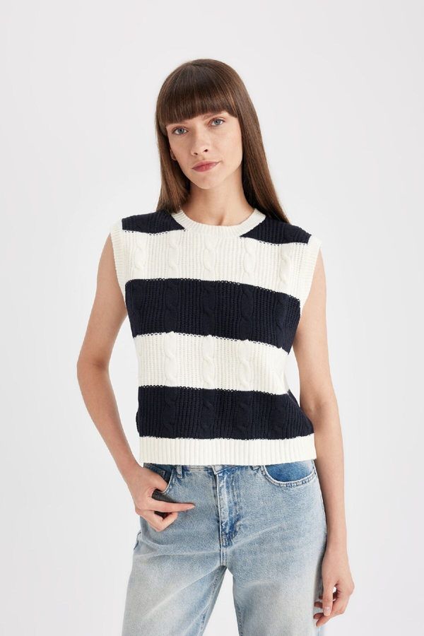 DEFACTO DEFACTO Regular Fit Striped Crew Neck Knitted Sweater