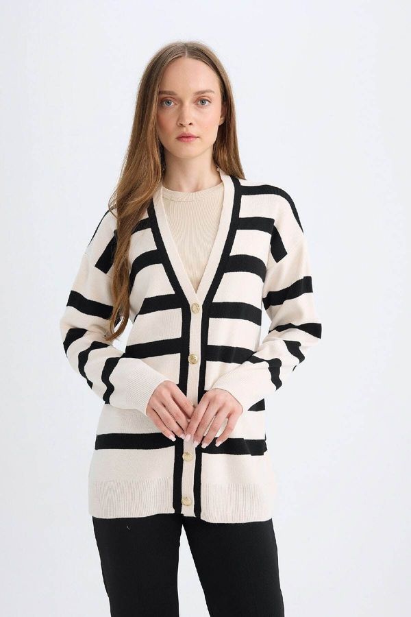 DEFACTO DEFACTO Regular Fit V Neck Striped Button-Down Tunic Knitwear Cardigan