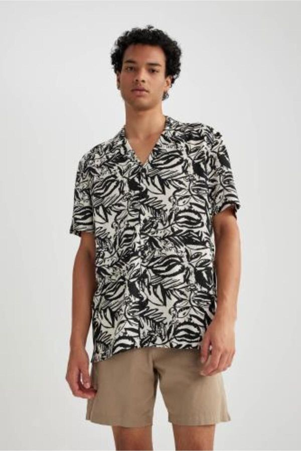 DEFACTO DEFACTO Regular Fit Wide Collar Printed Viscose Short Sleeve Shirt