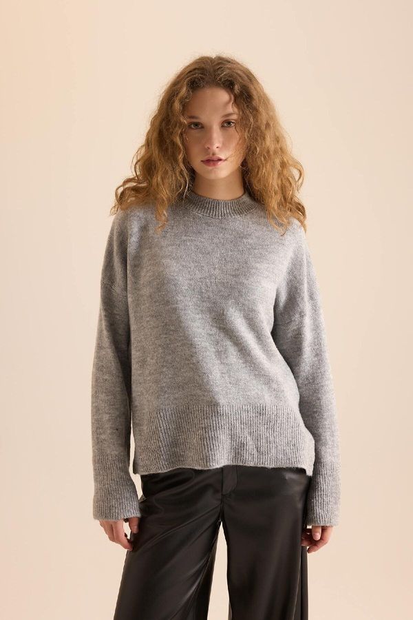 DEFACTO DEFACTO Relax Fit Crew Neck Sweater