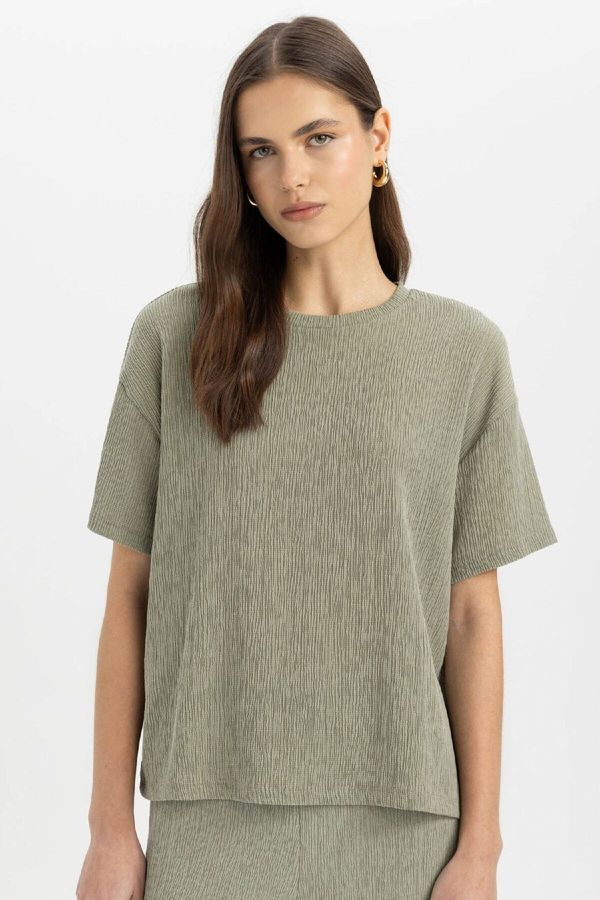 DEFACTO DEFACTO Relax Fit Crew Neck Wrapped Short Sleeve T-Shirt