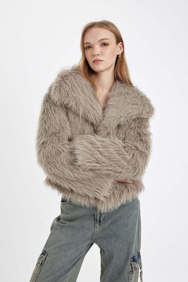 DEFACTO DEFACTO Relax Fit Jacket Collar Snap Closure Faux Fur Coat