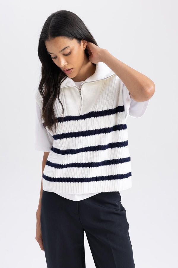 DEFACTO DEFACTO Relax Fit Striped Zippered Stand Collar Sweater