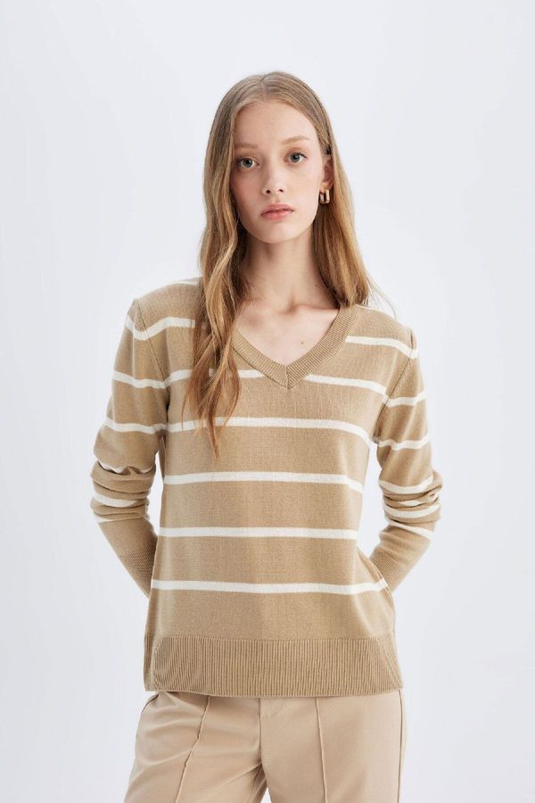 DEFACTO DEFACTO Relax Fit V Neck Soft Texture Striped Basic Plain Knitwear Sweater