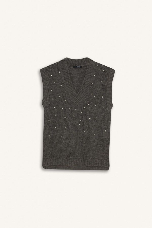 DEFACTO DEFACTO Relax Fit V Neck Stoned Sweater