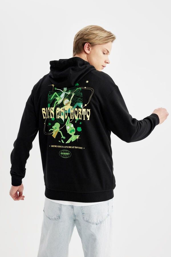 DEFACTO DEFACTO Rick And Morty Boxy Fit Hooded Sweatshirt