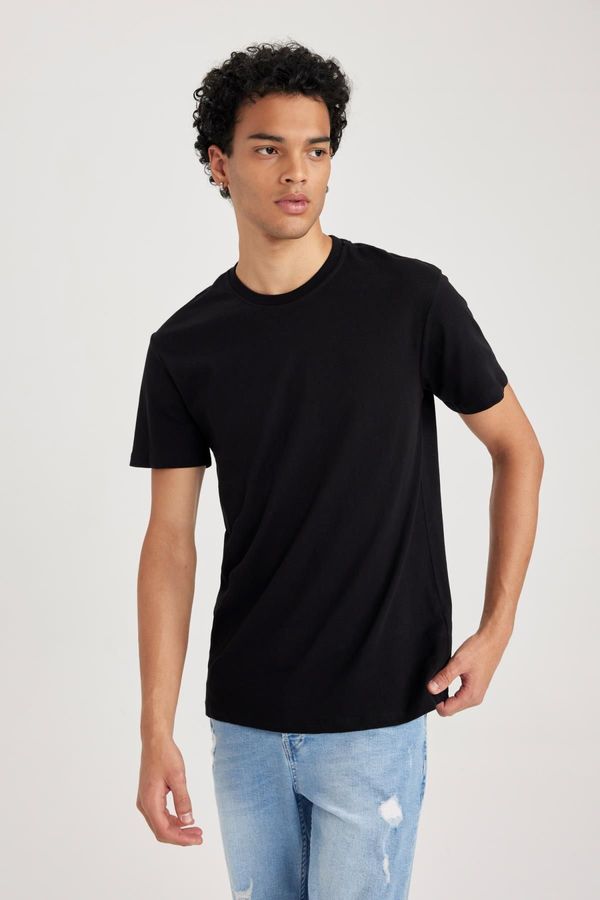 DEFACTO DEFACTO Slim Fit Crew Neck Basic T-Shirt