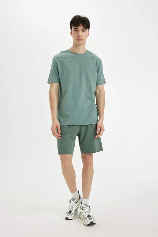 DEFACTO DEFACTO Slim Fit Narrow Leg Shorts