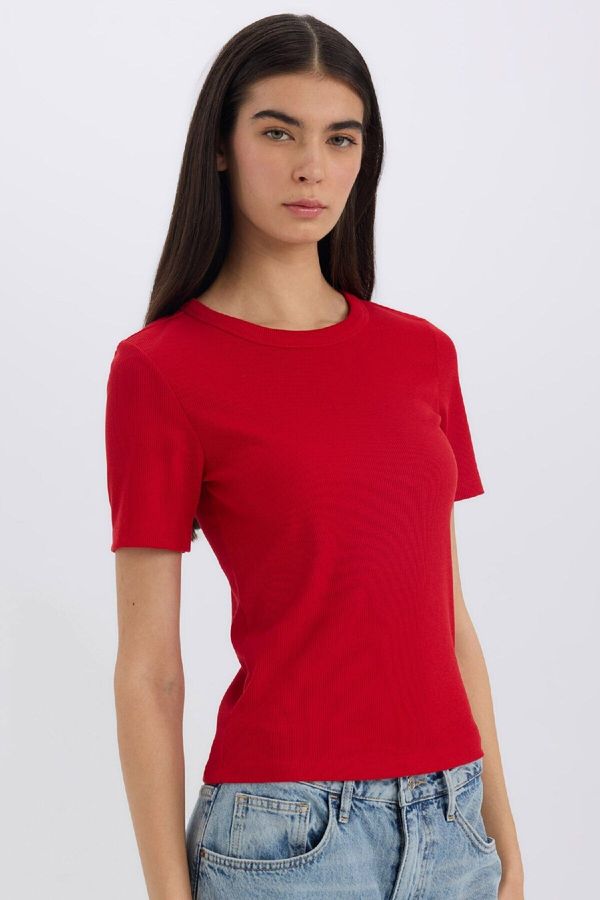 DEFACTO DEFACTO Slim Fit Slim Cut Crew Neck Basic Plain Ribbed Camisole Short Sleeve Red T-Shirt