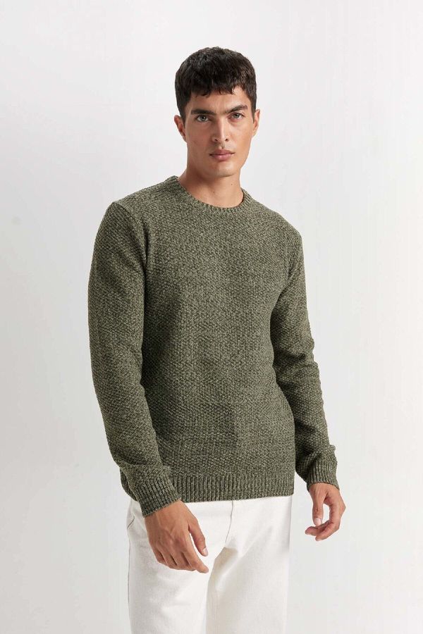 DEFACTO DEFACTO Standard Fit Regular Cut Crew Neck Textured Basic Knitwear Sweater